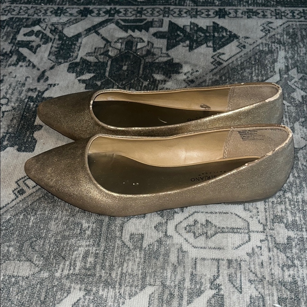 Christian Siriano women’s Gold Glitter Flats size 8.5